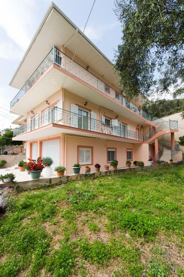 Senka Studios Parga Bagian luar foto